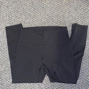 Lululemon Black Wunder Under Legging